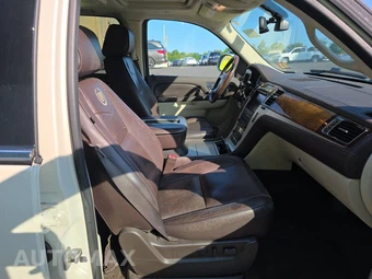 2011 Cadillac Escalade ESV Platinum Edition 1SD – miniatura 8