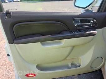 2011 Cadillac Escalade ESV Platinum Edition 1SD – miniatura 9