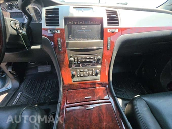 2011 Cadillac Escalade Luxury 1SB – miniatura 7