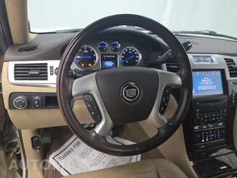2011 Cadillac Escalade Luxury 1SB – miniatura 10