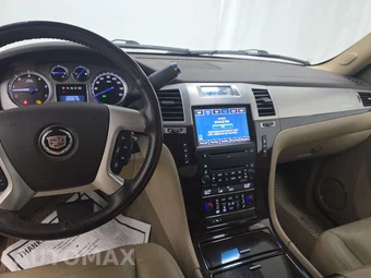 2011 Cadillac Escalade Luxury 1SB – miniatura 11