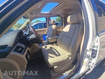 2011 Cadillac Escalade Premium 1SC – miniatura 6