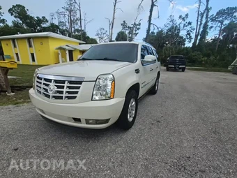 2011 Cadillac Escalade Premium 1SC