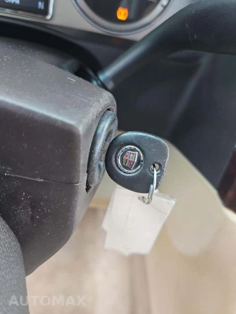 2011 Cadillac Escalade Premium 1SC - miniatura 5