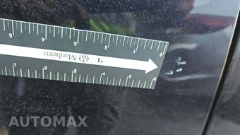 2011 Cadillac Escalade Premium 1SC – miniatura 18