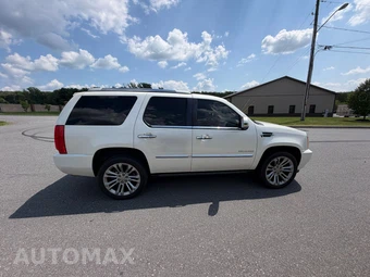 2011 Cadillac Escalade Premium 1SC - miniatura 22
