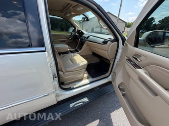 2011 Cadillac Escalade Premium 1SC - miniatura 24