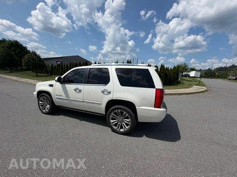 2011 Cadillac Escalade Premium 1SC - miniatura 5