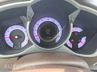 2011 Cadillac SRX Luxury Collection 1SB - miniatura 9