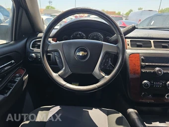 2011 Chevrolet Avalanche LS Crew Cab Short Bed 1LS – miniatura 10