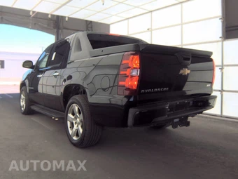 2011 Chevrolet Avalanche LS Crew Cab Short Bed 1LS – miniatura 6