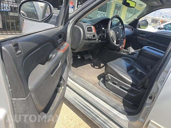 2011 Chevrolet Avalanche LT Crew Cab Short Bed 1LT - miniatura 6