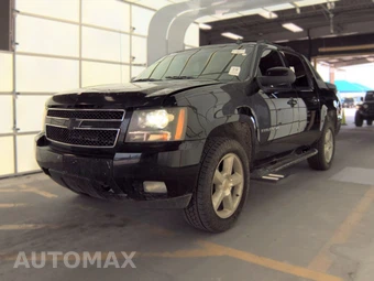 2011 Chevrolet Avalanche LT Crew Cab Short Bed 1LT