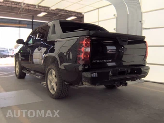 2011 Chevrolet Avalanche LT Crew Cab Short Bed 1LT – miniatura 6