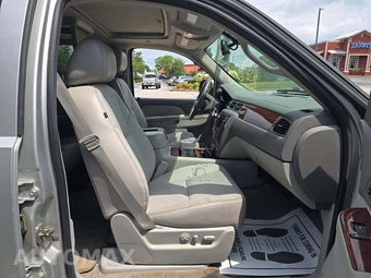 2011 Chevrolet Avalanche LTZ Crew Cab Short Bed 1LZ - miniatura 18