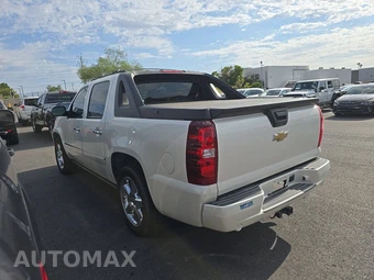 2011 Chevrolet Avalanche LTZ Crew Cab Short Bed 1LZ - miniatura 6