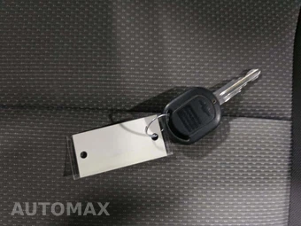 2011 Chevrolet Aveo5 LT Hatchback 1LT - miniatura 8