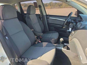 2011 Chevrolet Aveo5 LT Hatchback 1LT – miniatura 19