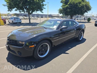 2011 Chevrolet Camaro LS Coupe 2LS