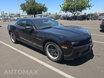 2011 Chevrolet Camaro LS Coupe 2LS – miniatura 3