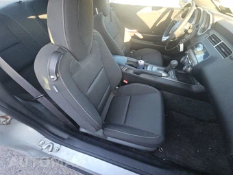 2011 Chevrolet Camaro LT Coupe 1LT – miniatura 8