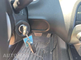 2011 Chevrolet Camaro LT Coupe 1LT – miniatura 5