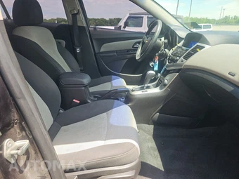 2011 Chevrolet Cruze LS 2LS – miniatura 8