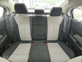 2011 Chevrolet Cruze LS 2LS – miniatura 22