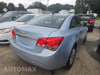 2011 Chevrolet Cruze LS 2LS – miniatura 3