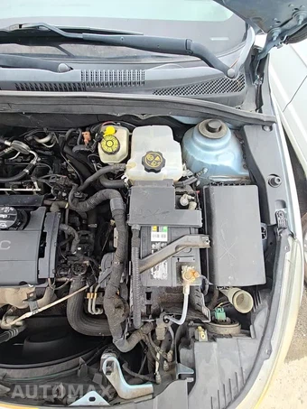 2011 Chevrolet Cruze LS 2LS – miniatura 32