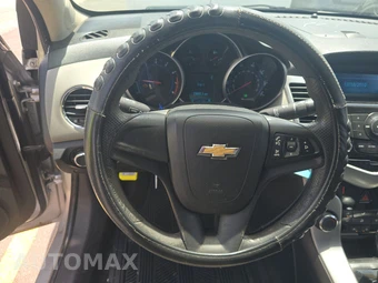 2011 Chevrolet Cruze LS 2LS – miniatura 10