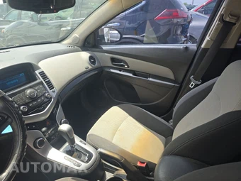 2011 Chevrolet Cruze LS 2LS – miniatura 11