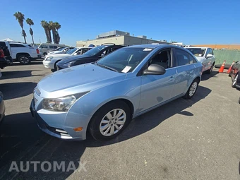 2011 Chevrolet Cruze LS 2LS