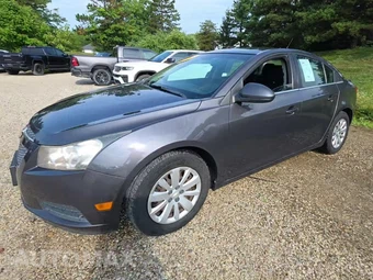 2011 Chevrolet Cruze LT 1LT