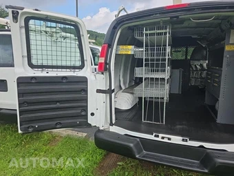 2011 Chevrolet Express 2500 Cargo Van 1WT 135.0" WB - miniatura 15