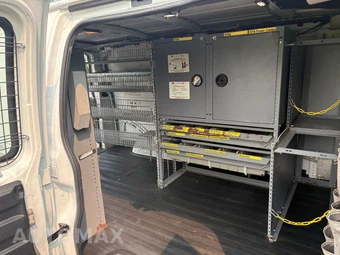 2011 Chevrolet Express 2500 Cargo Van 1WT 135.0" WB - miniatura 43
