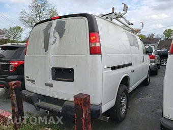 2011 Chevrolet Express 2500 Cargo Van 1WT 135.0" WB – miniatura 3