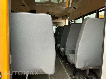 2011 Chevrolet Express 3500 Base – miniatura 14