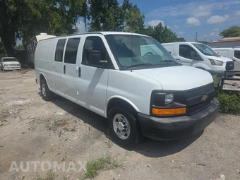 2011 Chevrolet Express 3500 Cargo Van 1WT 155.0" WB - miniatura 3