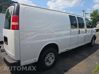 2011 Chevrolet Express 3500 Cargo Van 1WT 155.0" WB – miniatura 3