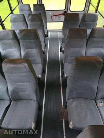 2011 Chevrolet Express 3500 Cutaway 1WT DRW - miniatura 18