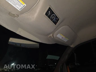 2011 Chevrolet Express 3500 Passenger Van LT 1LT 155.0" WB - miniatura 17