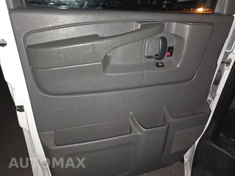 2011 Chevrolet Express 3500 Passenger Van LT 1LT 155.0" WB - miniatura 9
