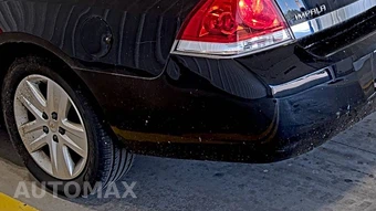 2011 Chevrolet Impala LS 1FL – miniatura 10