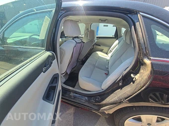 2011 Chevrolet Impala LS 1FL – miniatura 18