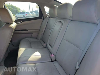 2011 Chevrolet Impala LT 2FL – miniatura 10