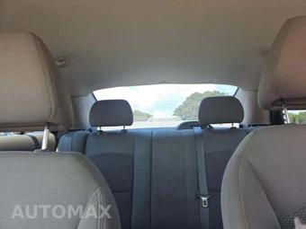 2011 Chevrolet Malibu LS 1LS – miniatura 8