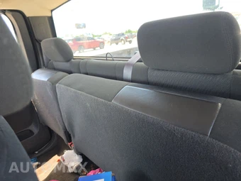 2011 Chevrolet Silverado 1500 LT Extended Cab Medium Bed 1LT w/Rear Doors – miniatura 13