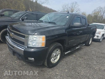 2011 Chevrolet Silverado 1500 LT Extended Cab Medium Bed 1LT w/Rear Doors