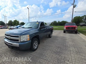 2011 Chevrolet Silverado 1500 LT Regular Cab Long Bed 1LT